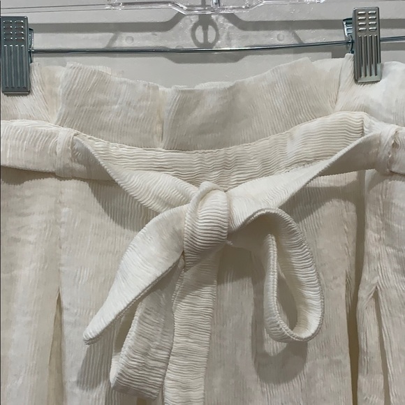 Pants - Picture 3 of 4